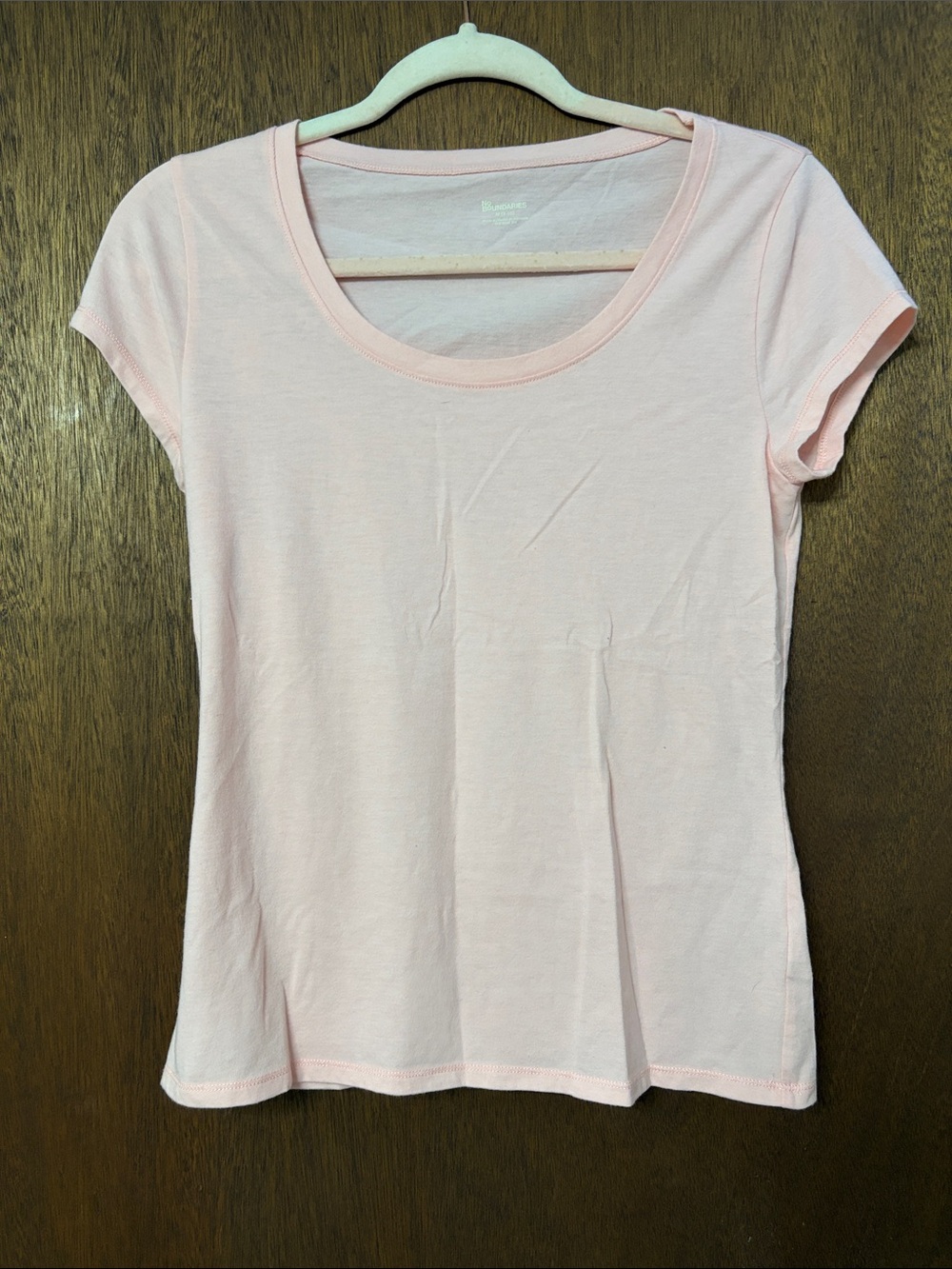 No Boundaries Light Pink Scoop Neck Short Sleeve Tee